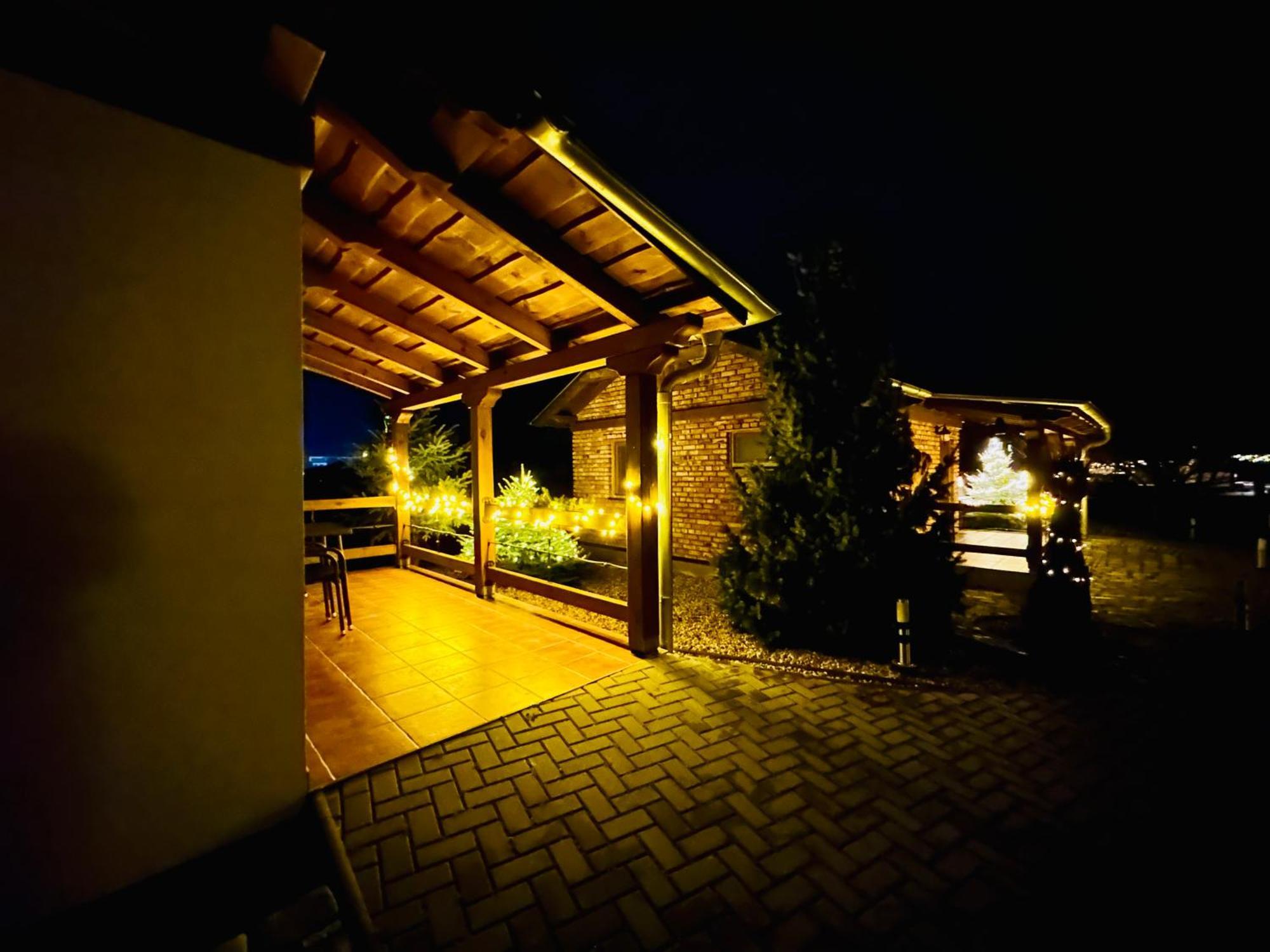 Elements Lednice Exterior foto